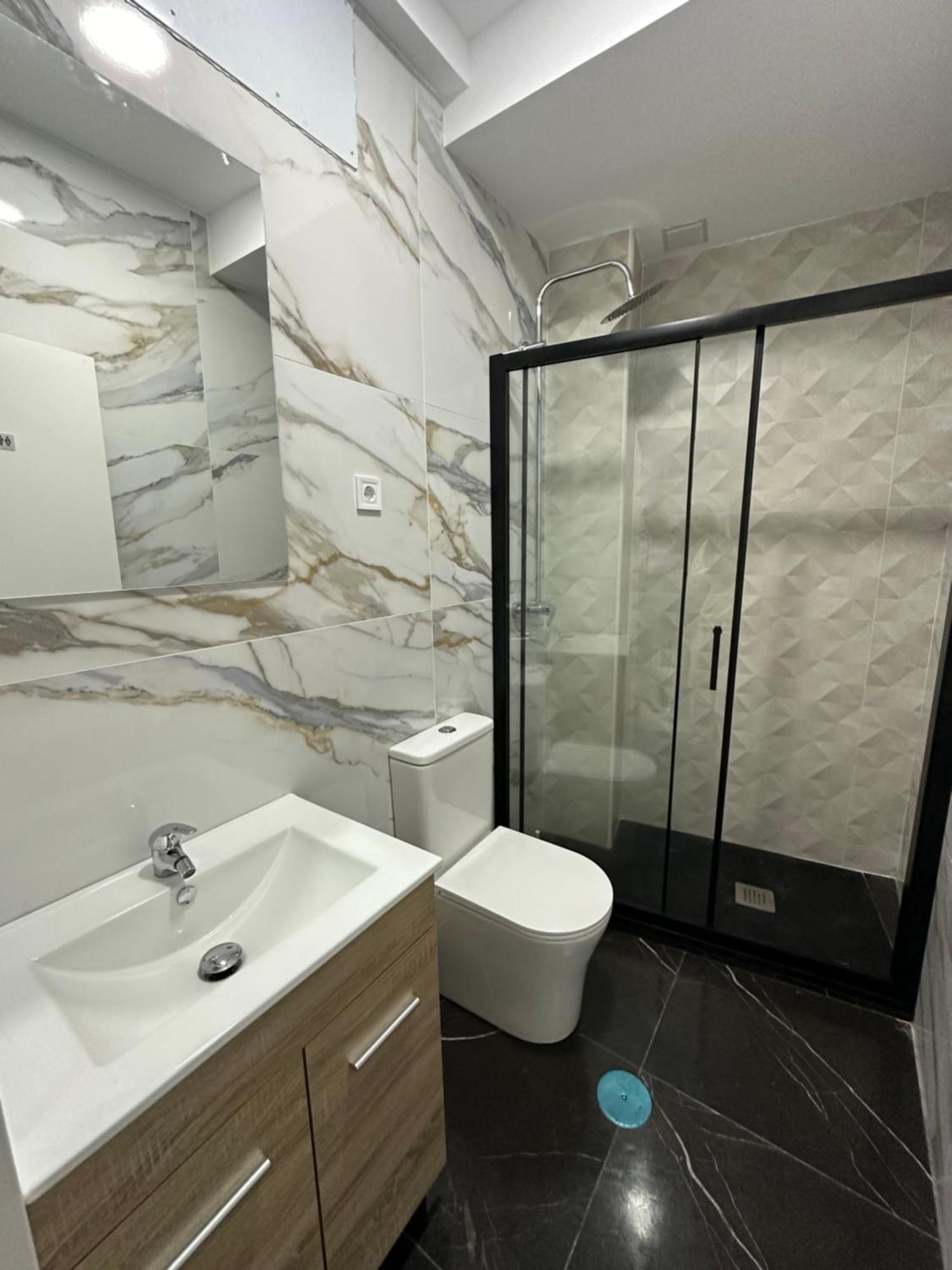 מדריד Rooms Mediavilla מראה חיצוני תמונה