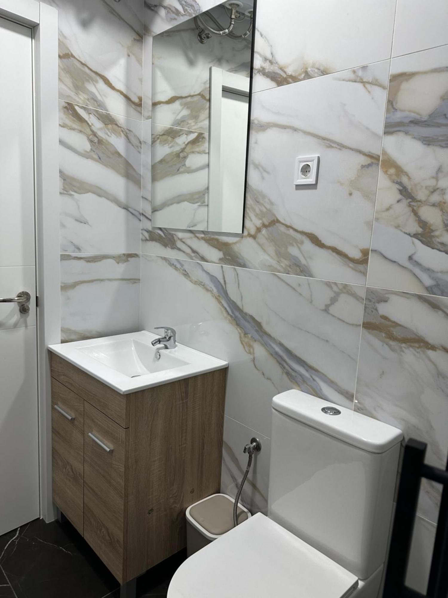 מדריד Rooms Mediavilla מראה חיצוני תמונה